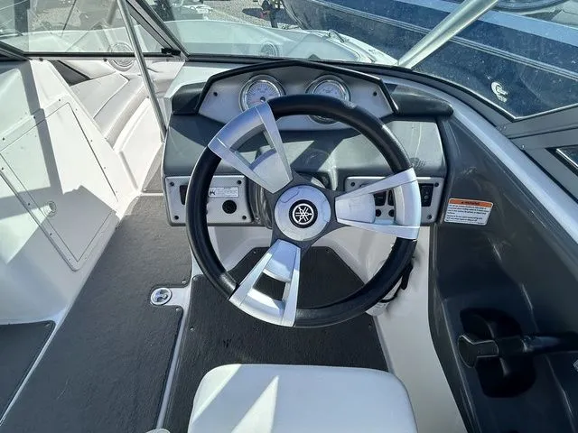 Slide: The Image of Yamaha AR190 2015 - 10