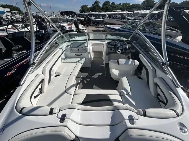 Slide: The Image of Yamaha AR190 2015 - 7