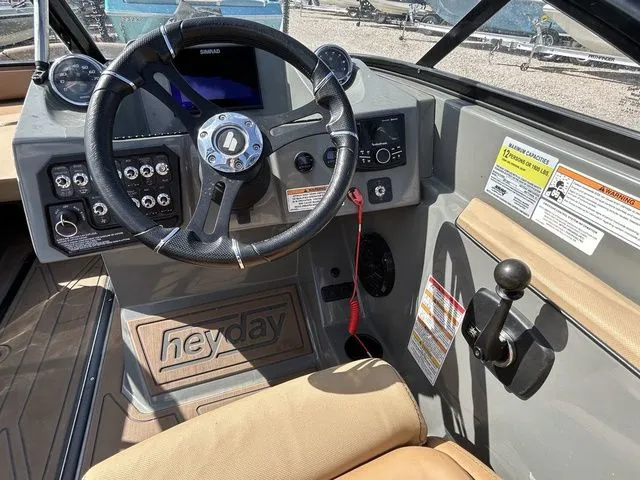 Slide: The Image of Heyday Wake Boats WT-2DC 2023 - 6