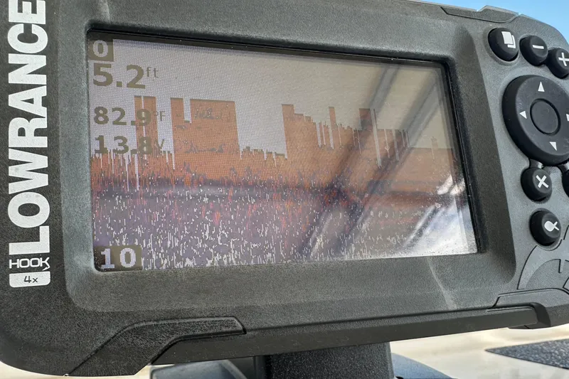 Slide: The Image of Lowrance Hook 4x fish finder display on 2022 Sailfish 242 CC boat. - 17