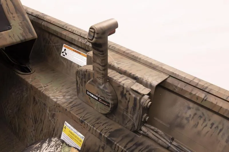 Slide: The Image of Camouflage interior of 2026 G3 17SC boat with Yamaha throttle control. - 4