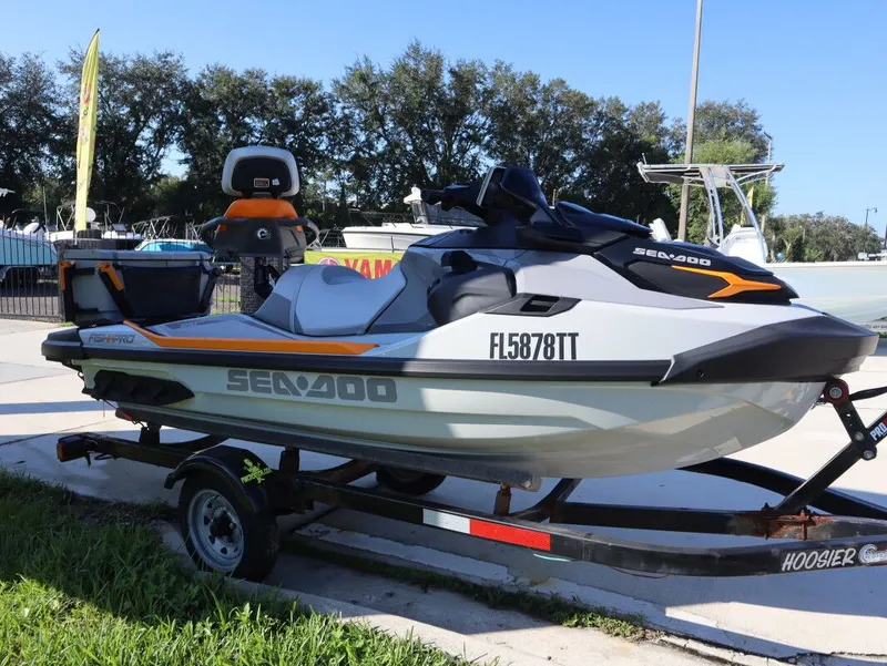 Slide: The Image of Sea-Doo FishPro Trophy 170 2024 - 3