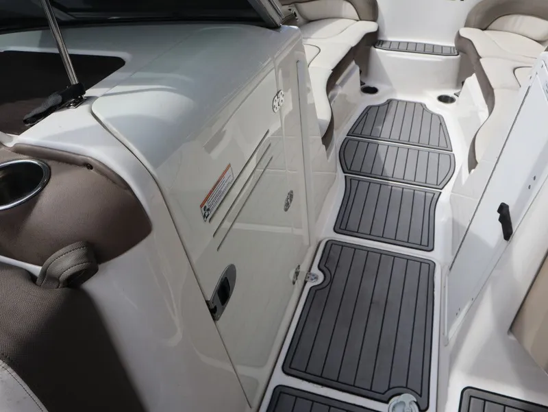 Slide: The Image of Yamaha 242 Limited S 2012 - 12