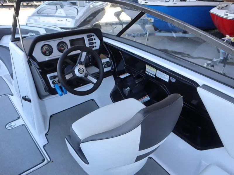 Slide: The Image of Yamaha AR210 2022 - 10