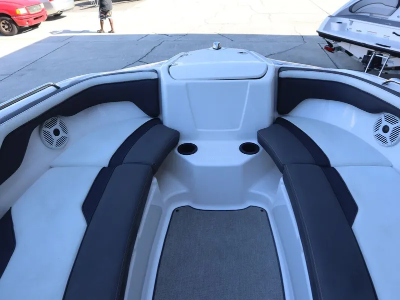 Slide: The Image of Yamaha AR210 2022 - 19