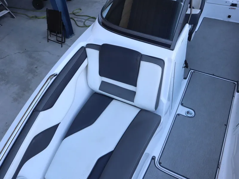 Slide: The Image of Yamaha AR210 2022 - 22