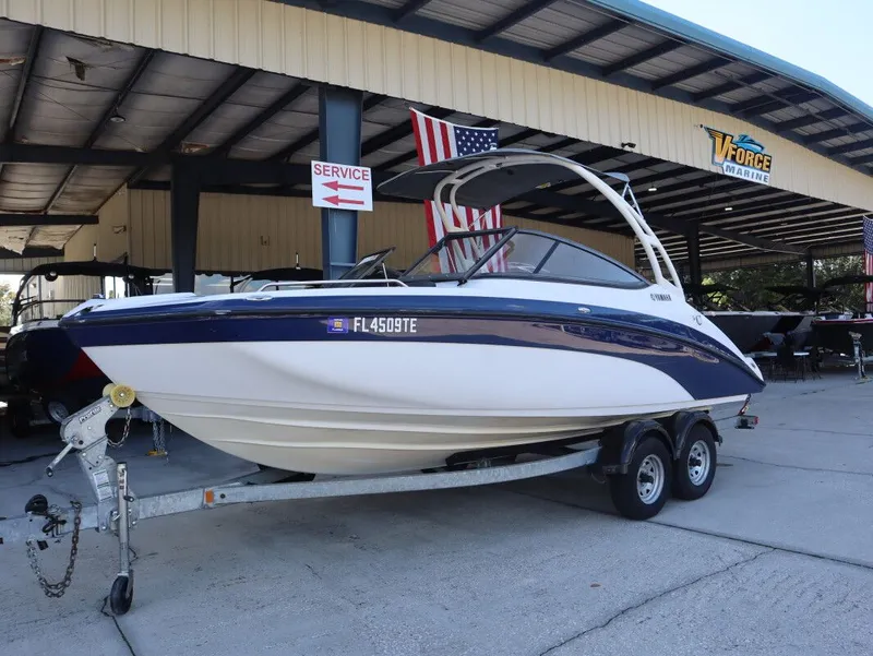 Slide: The Image of Yamaha AR210 2022 - 4