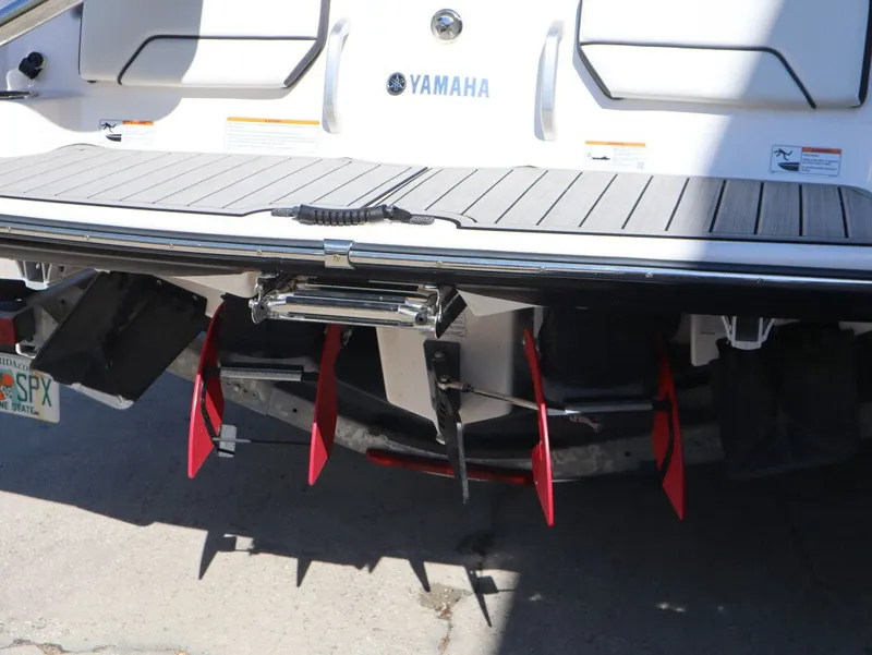 Slide: The Image of Yamaha 252SE 2022 - 7