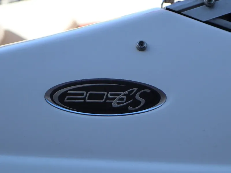 Slide: The Image of Stingray 205 CS 2008 - 11