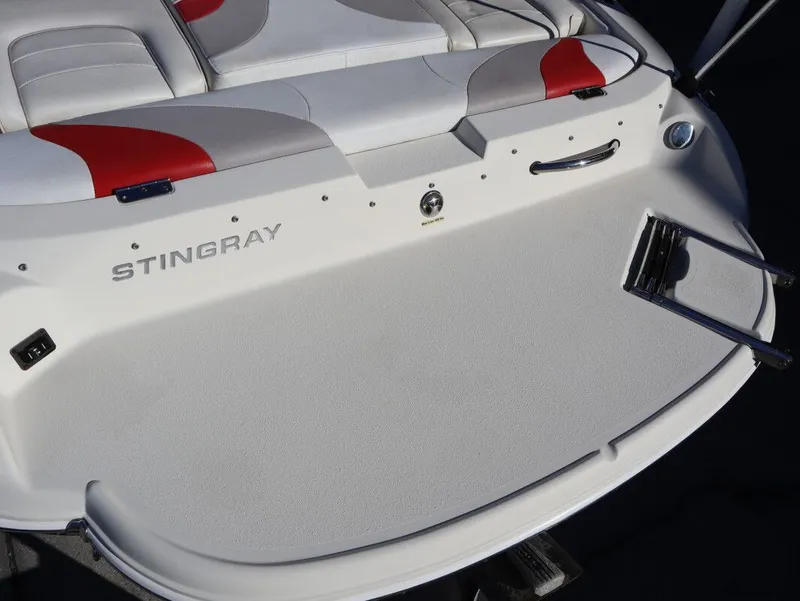 Slide: The Image of Stingray 205 CS 2008 - 13