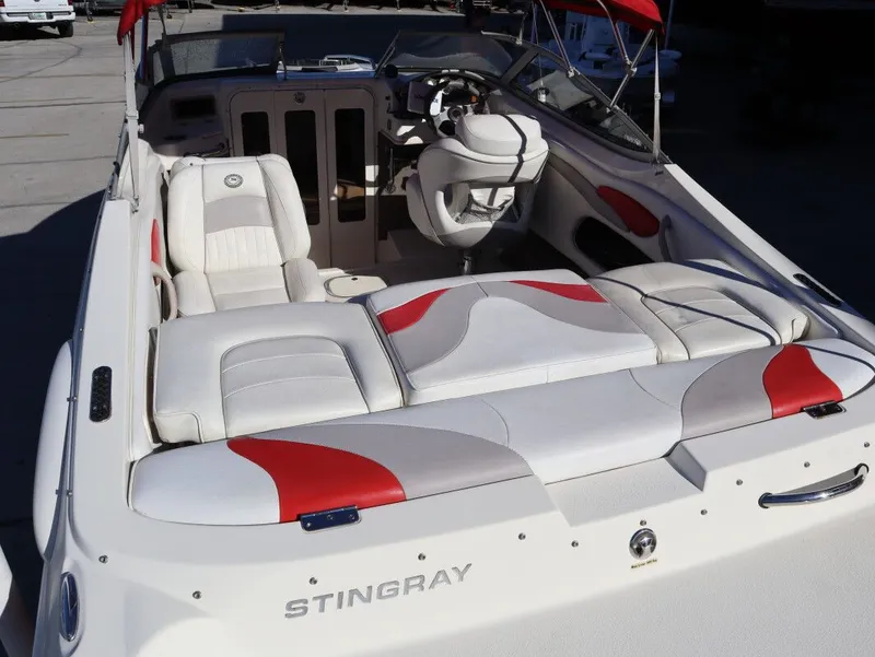 Slide: The Image of Stingray 205 CS 2008 - 14