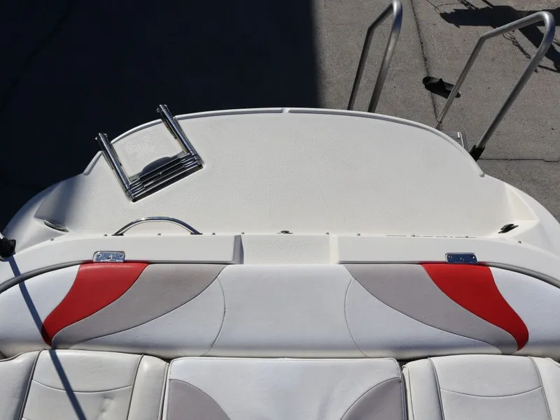 Slide: The Image of Stingray 205 CS 2008 - 16