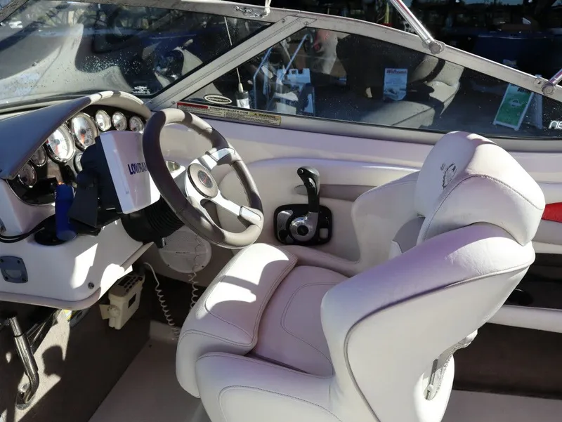 Slide: The Image of Stingray 205 CS 2008 - 19