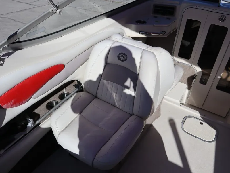 Slide: The Image of Stingray 205 CS 2008 - 23