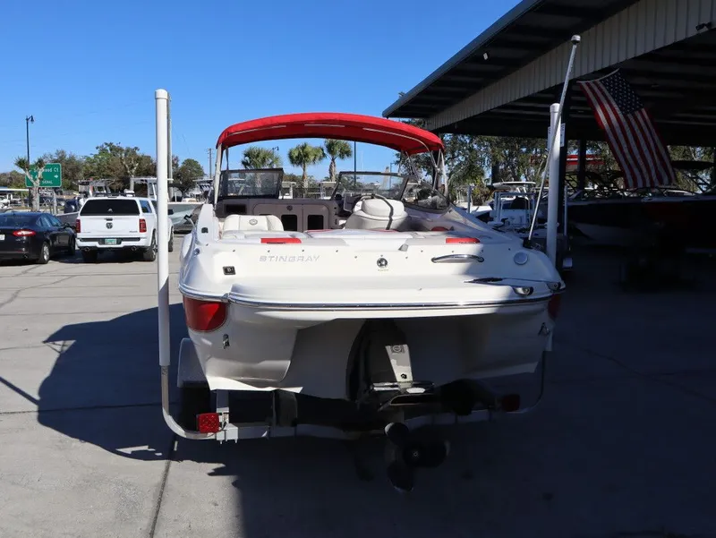 Slide: The Image of Stingray 205 CS 2008 - 7