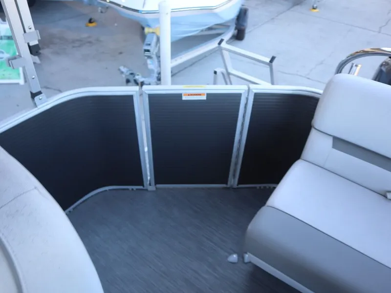 Slide: The Image of Godfrey 2086BF 2022 - 6