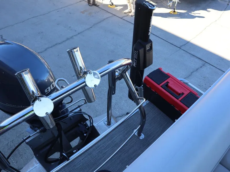 Slide: The Image of Godfrey 2086BF 2022 - 8