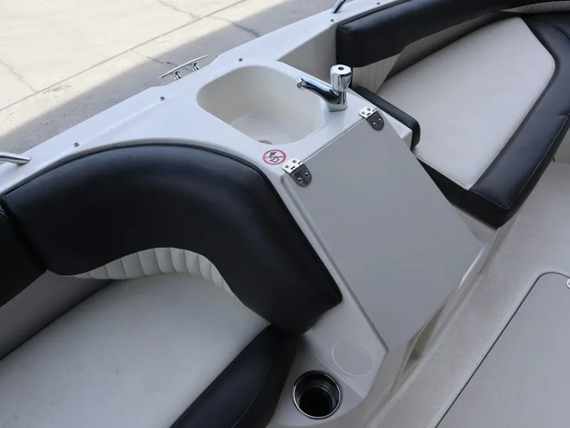 Slide: The Image of Stingray 192 SC 2019 - 13