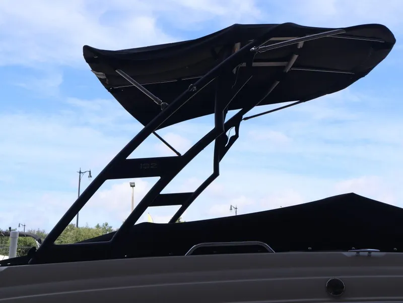 Slide: The Image of Stingray 192 SC 2019 - 6