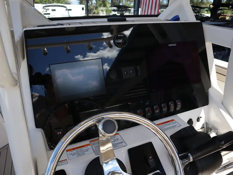 Slide: The Image of Yamaha 252 FSH 2022 - 9