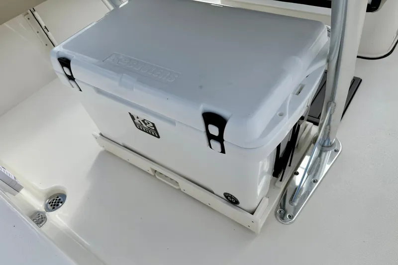 Slide: The Image of White cooler on 2026 Key West 210 Bay Reef boat deck. - 38