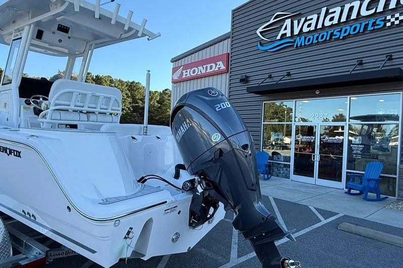 Slide: The Image of 2026 Sea Fox 228 Commander boat with Yamaha engine at Avalanche Motorsports dealership. - 4