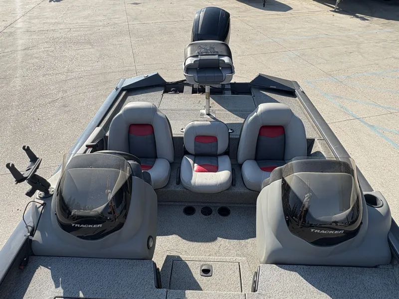 Slide: The Image of Tracker Pro Team 195 TXW 2017 - 6