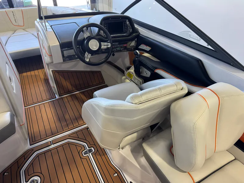 Slide: The Image of Nautique Super Air Nautique G23 2015 - 24