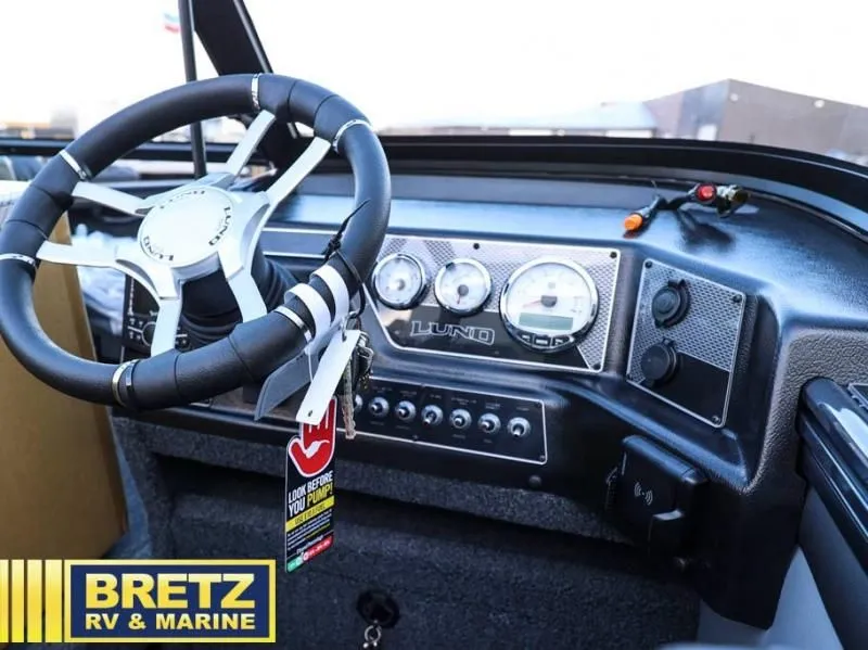 Slide: The Image of Crossover XS 1875 2026 - 11