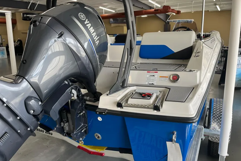 Slide: The Image of 2026 Starcraft SV 16 OB boat with Yamaha outboard motor in showroom. - 4
