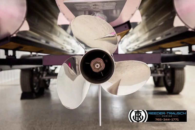 Slide: The Image of Alera M23L 2026 boat propeller close-up, displayed at Reeder-Trausch Marine showroom. - 57