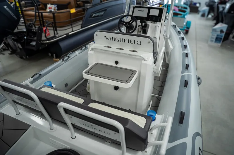 Slide: The Image of Highfield Sport 560 2026 - 9