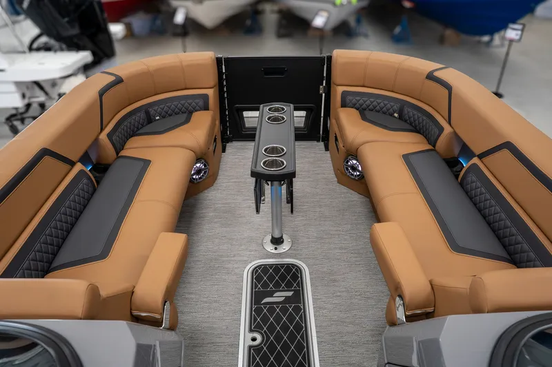 Slide: The Image of Starcraft SX25 Q DC 2026 - 11