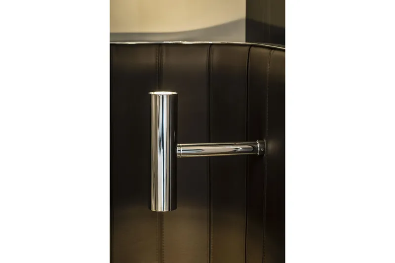 Slide: The Image of Chrome fixture detail on Cranchi Sessantasette 67 yacht, 2026 model. - 72