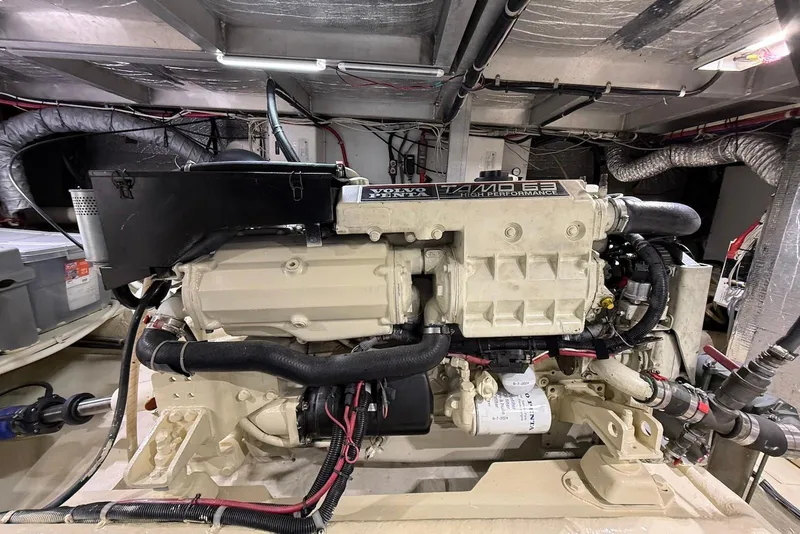 Slide: The Image of Engine room of 2004 Navigator 4800 with Volvo Penta TAMD63 high-performance engine. - 71