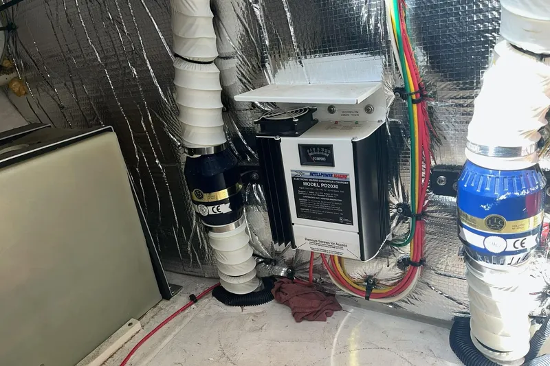 Slide: The Image of Engine room of 2003 Cruisers Yachts 2870 Express with power converter and wiring. - 30