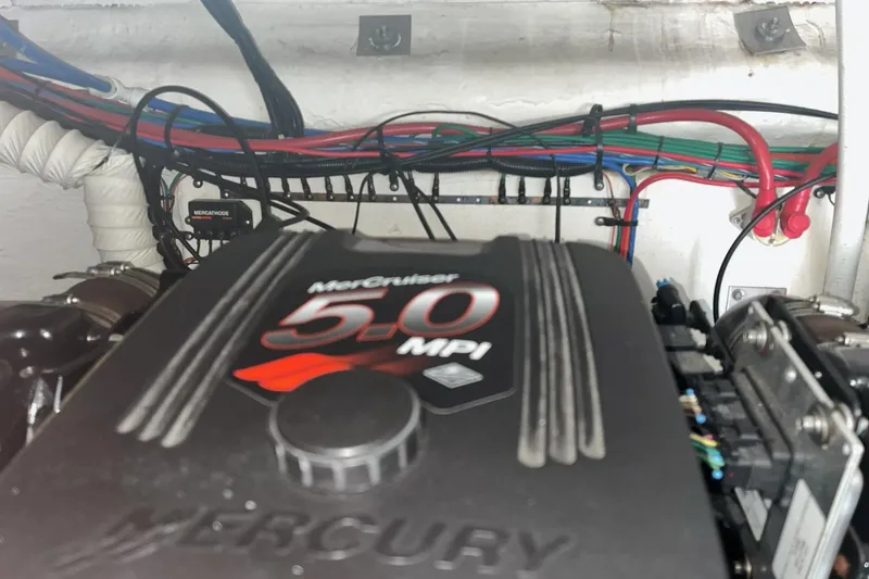 Slide: The Image of Engine compartment of 2003 Cruisers Yachts 2870 Express with MerCruiser 5.0 MPI engine. - 24