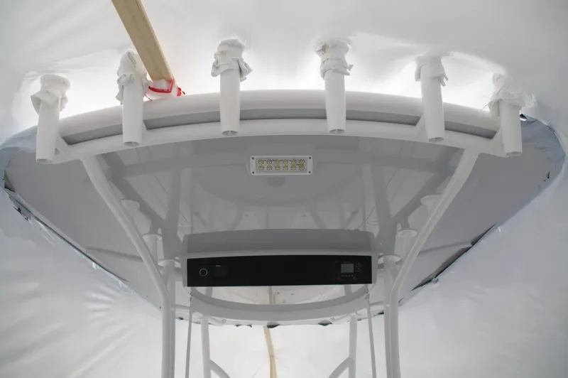 Slide: The Image of Valhalla Boatworks V-33 2025 - 50