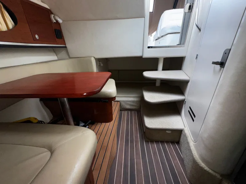 Slide: The Image of Sea Ray 290 Amberjack 2006 - 12