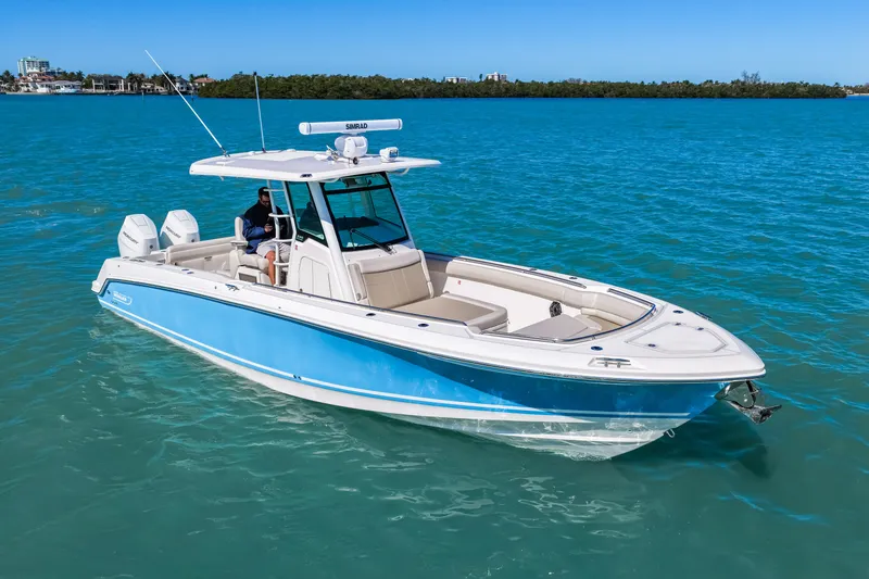 Slide: The Image of Boston Whaler 330 Outrage 2026 - 2