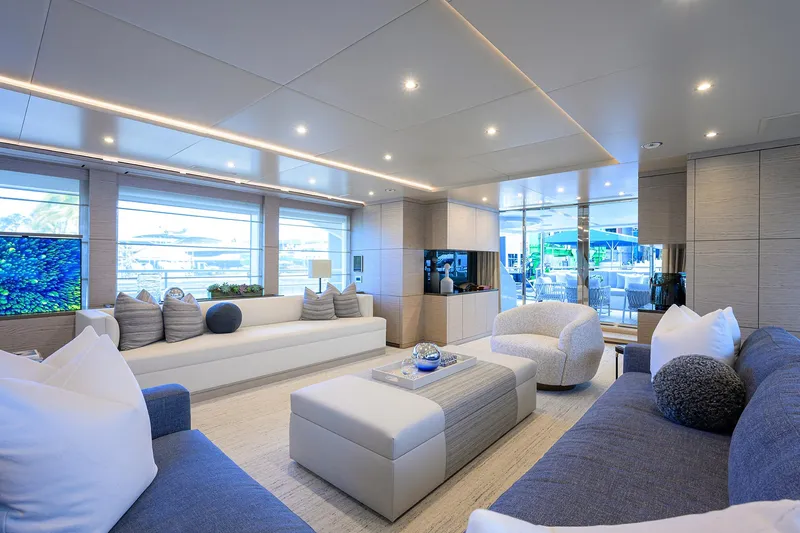 Slide: The Image of Benetti 132 COFINA - Salon Seating - 2