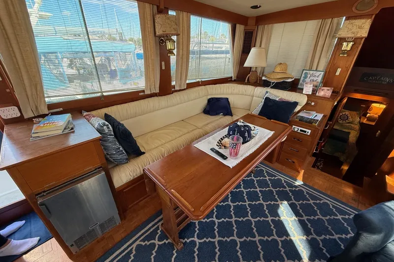 Slide: The Image of Grand Banks 49 Motor Yacht - 13