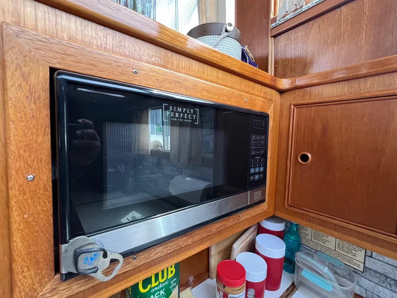 Slide: The Image of Grand Banks 49 Motor Yacht - 25