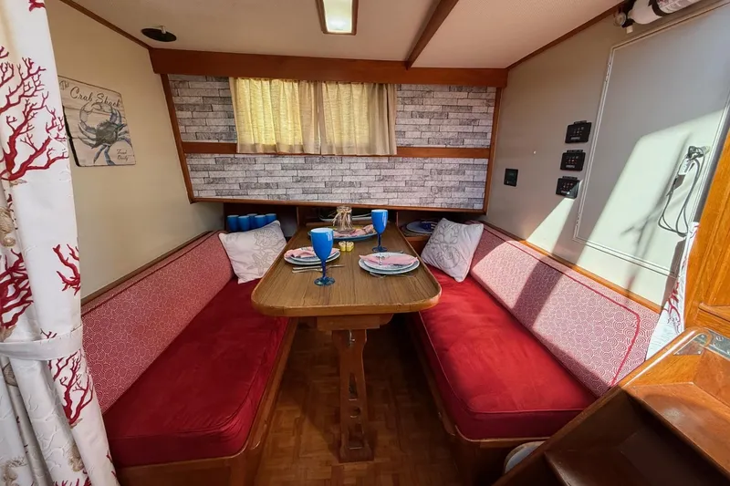 Slide: The Image of Grand Banks 49 Motor Yacht - 27