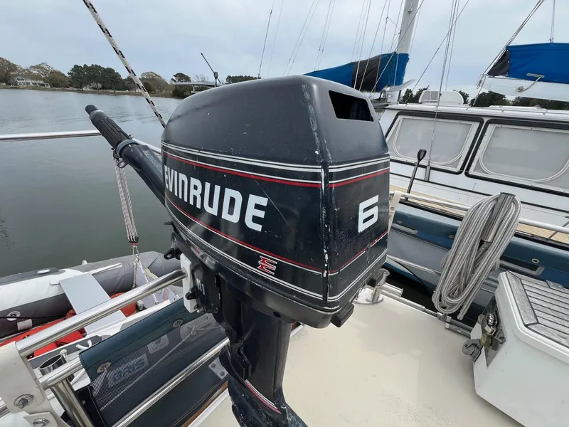 Slide: The Image of Grand Banks 49 Motor Yacht - 51