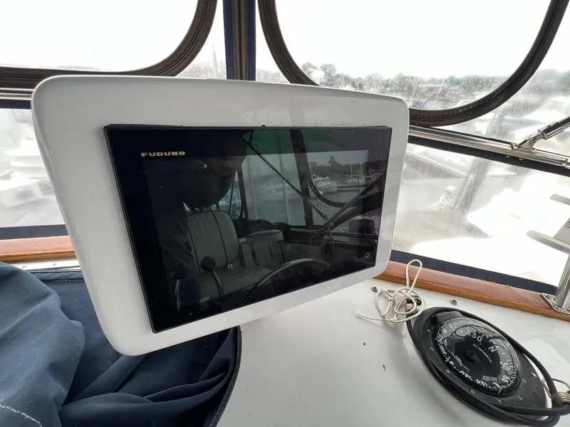 Slide: The Image of Grand Banks 49 Motor Yacht - 9