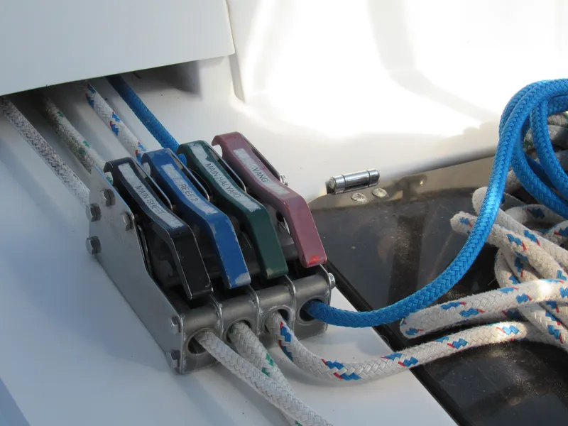 Slide: The Image of Hunter Passage 42 1993 - 21