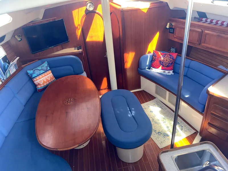 Slide: The Image of Hunter Passage 42 1993 - 37