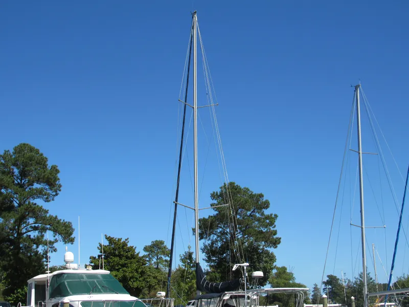 Slide: The Image of Hunter Passage 42 1993 - 6