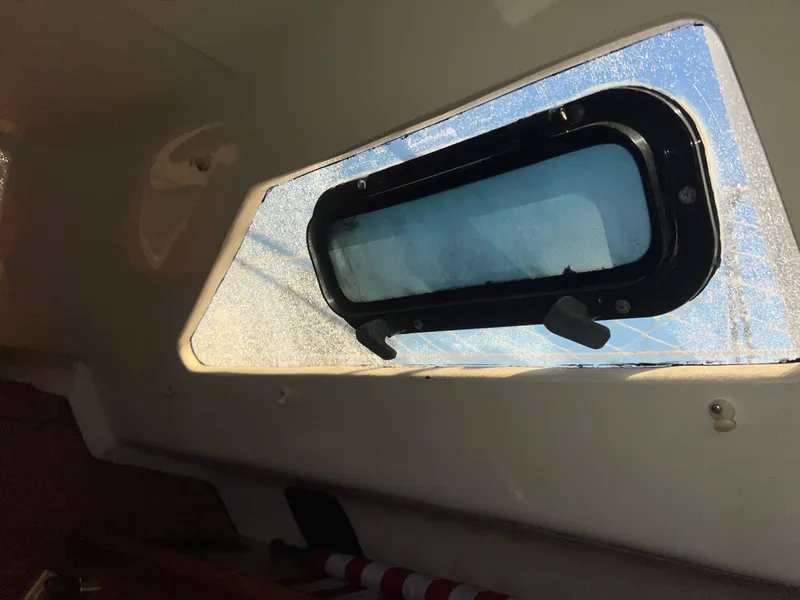 Slide: The Image of Hunter Passage 42 1993 - 60